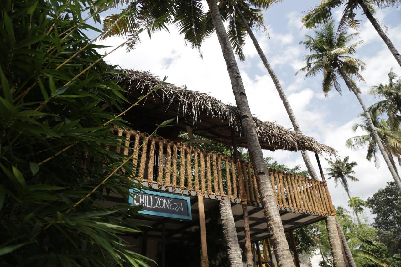 Hostel Calaila Varkala Exterior foto